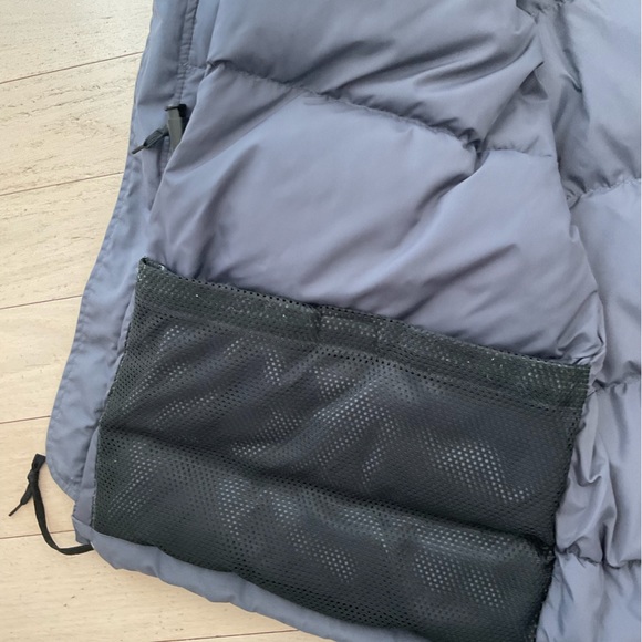 VGUC, Men’s size L, Eddie Bauer Down Jacket in Grey. - Picture 7 of 15